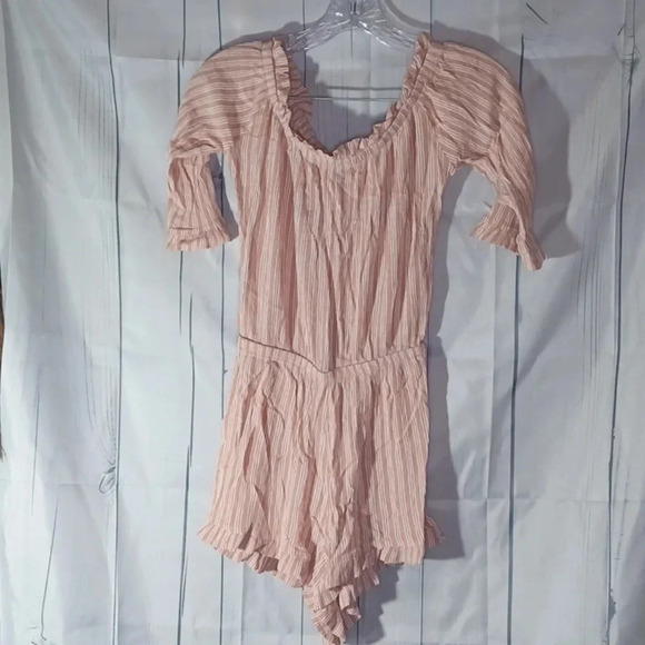 Derek Heart Off The Shoulder romper - Picture 4 of 6